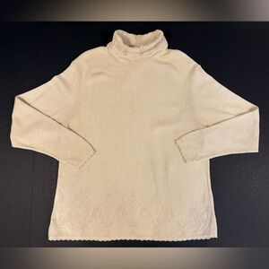 Vintage light beige turtleneck knit sweater delicate decorative details size XL